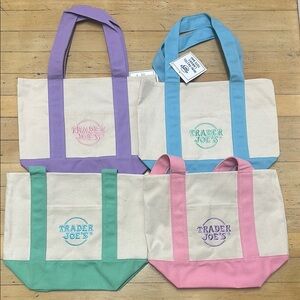 Trader Joe’s Pastel Mini Tote Set